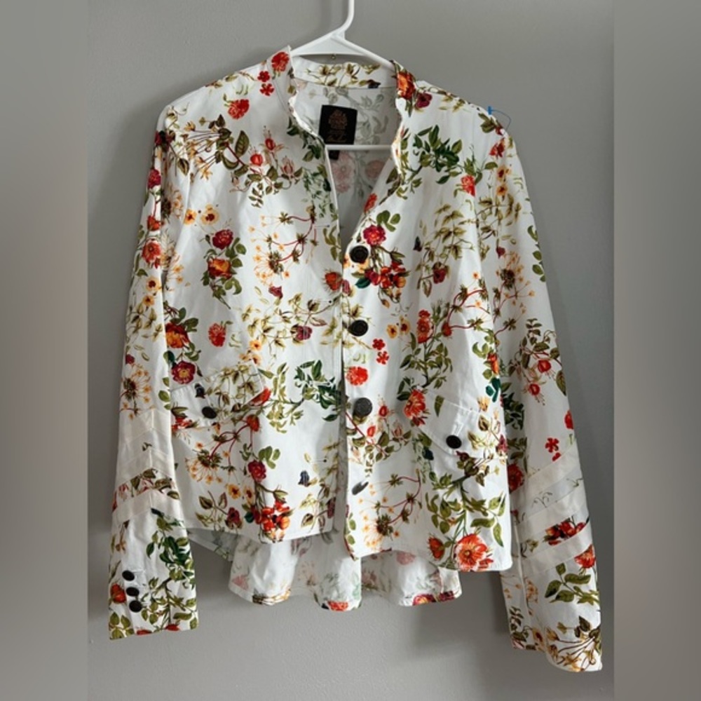 Alice in wonderland jacket‎